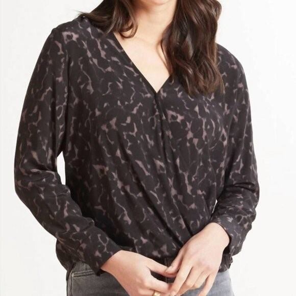 Rails Black & Lavender Animal Print Blouse Size L - Picture 1 of 13
